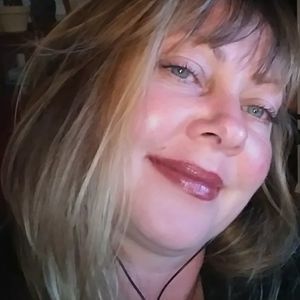 Meet your Posher, Yvonne